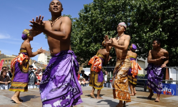 Benja Gasy , a band from Madagascar. photo by Charentelibre.fr