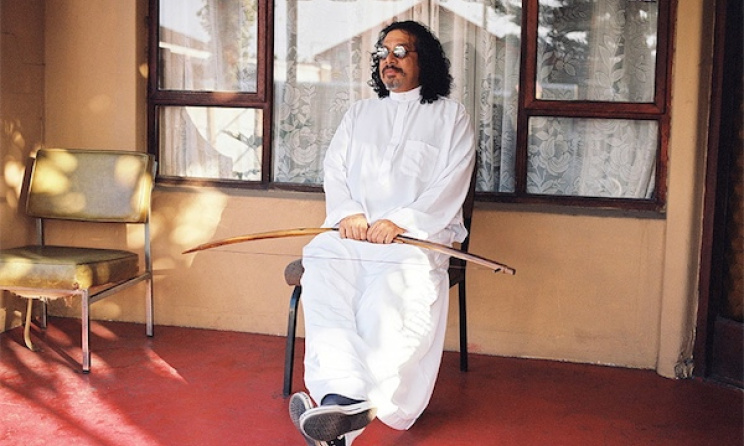 Hilton Schilder outside his home in Cape Town. Photo © Franziska Anastasia Lentes