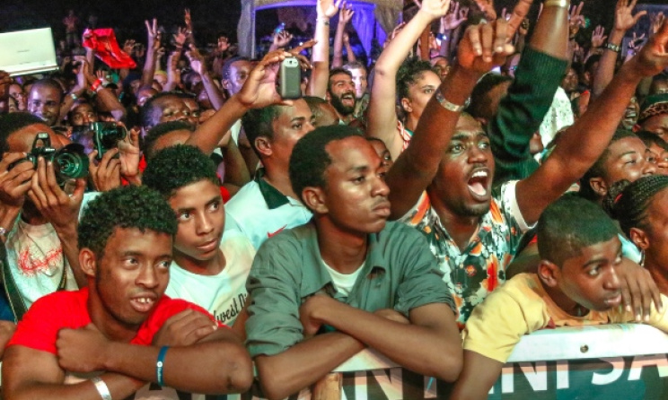 Night-time audiences at Sauti za Busara 2015. Photo: Link Reuben