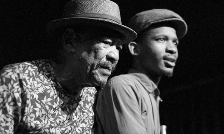 Louis Moholo and Mandla Mlangeni. Photo: Niklas Zimmer