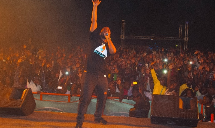 South African rapper Cassper Nyovest performs at the Mosi Lager Day of Thunder in Livingstone, Zambia. Photo: supplied