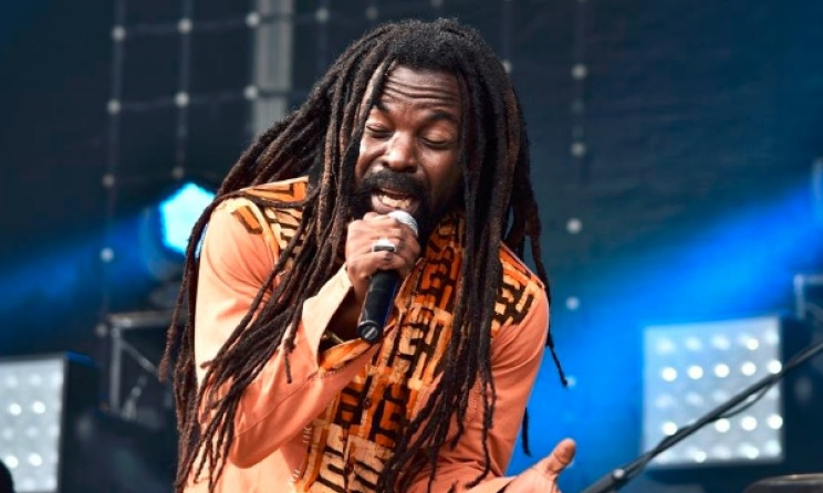 Rocky Dawuni performing. Photo: Barbora Bittenorova