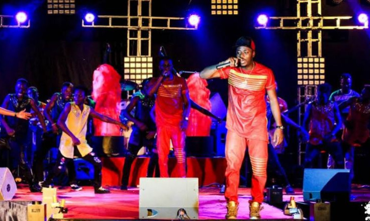 (Photo) : Toofan in concert