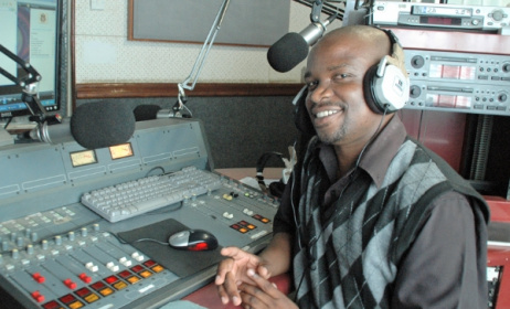 Lloyd Phiri, MIJ (Malawi Institute of Journalism) Radio. Photo: blog.worldvision.org