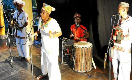 Antakarana, a band from Madagascar. photo by Le Télégramme