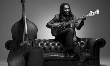 Richard Bona. photo by Ingrid C. Hertfelder 