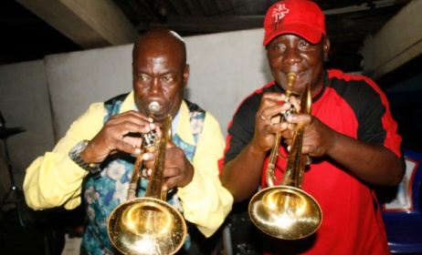 some of the DDC Mlimani Park Orchestra. Photo: www.tanzaniadance.blogspot.co.ke