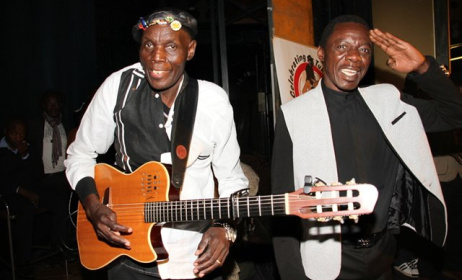 Mtukudzi and Macheso Photo: www.nehandaradio.com