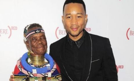 Esther Mahlangu and John Legend. Photo: www.sowetanlive.co.za