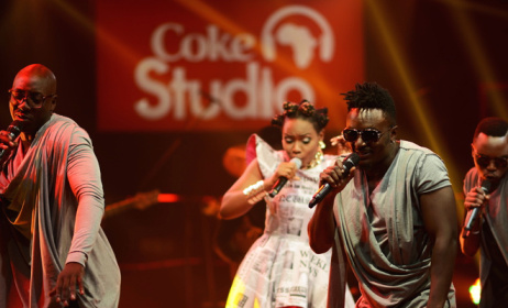 Yemi Alade et le groupe kenyan Sauti Sol. Photo: DR