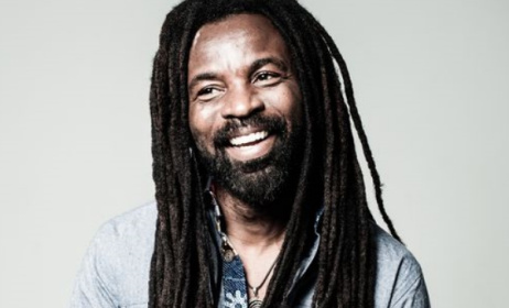 Rocky Dawuni. Photo: www.transafricaradio.net