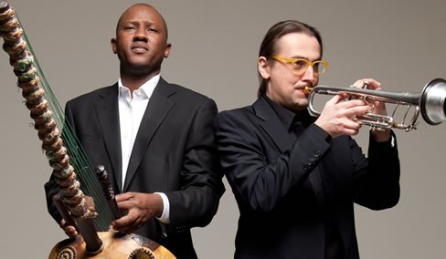 Cissoko et Goetze (Photo source: fondationorange.com)