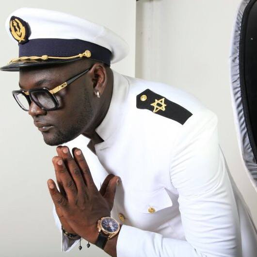Djino Equalizer sort bientôt son premier album (Commandant de Bord)