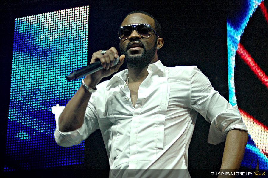 Fally Ipupa, meilleur artiste masculin Afr.centrale (All Africa music awards 2014). ph: www.urbenhits.com