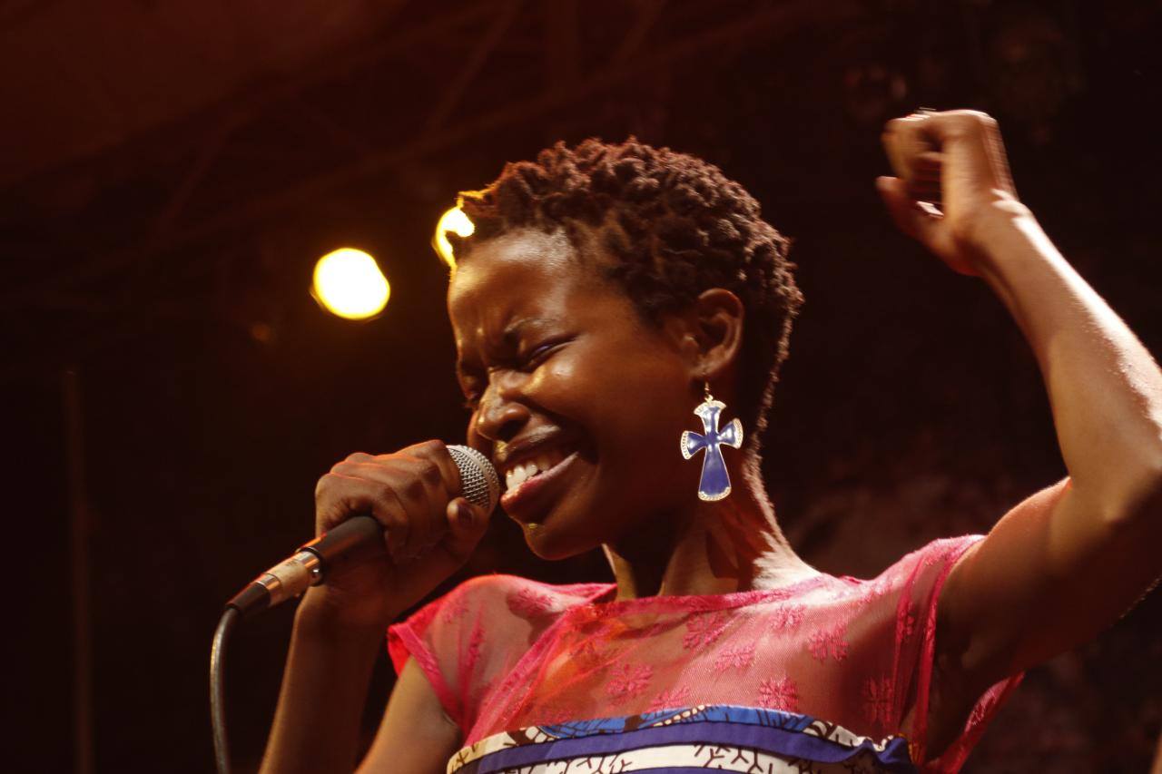 Liza Kamikazi