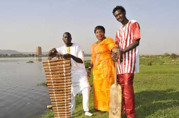 Trio Da Kali
