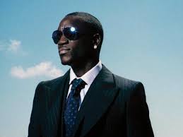 Akon - Photo by vinisblogs.blogspot.com