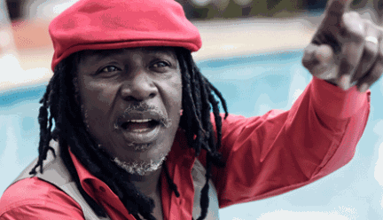 Alpha Blondy (ph) www.bioktos.com