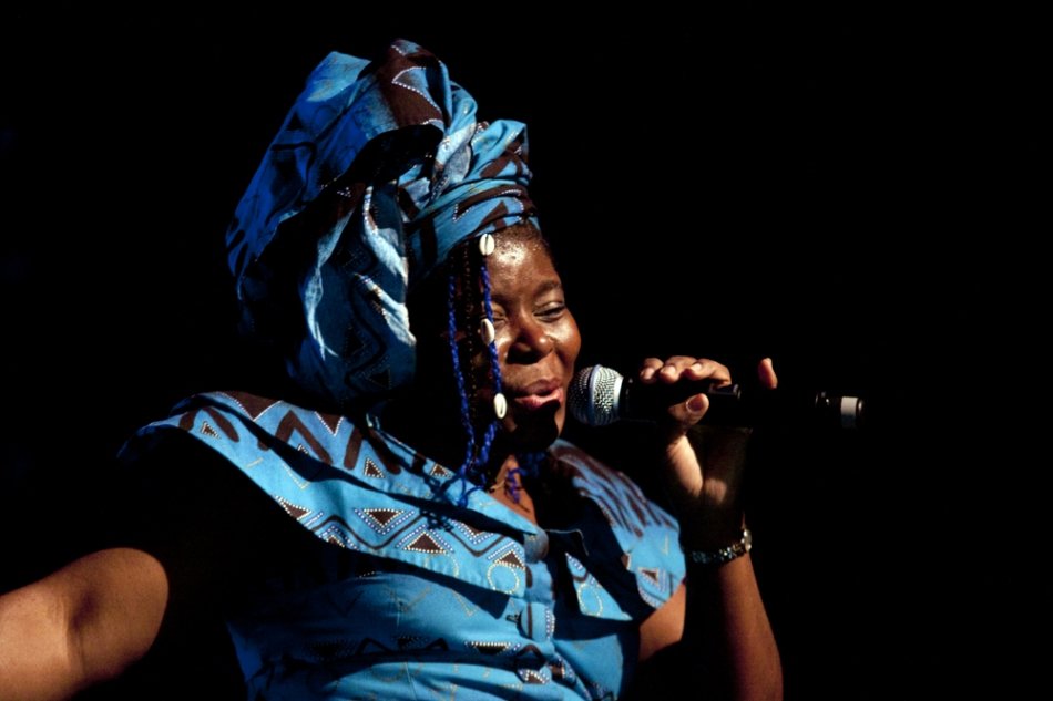 Muna Mingole