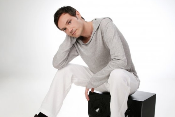 Ralf GUM