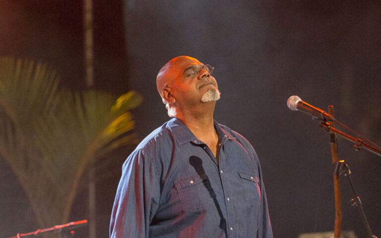 Tiloun, l'artiste musicien de l'île de la Réunion est programmé au Sakifo Musik Festival 2015. (ph)Sakifo.com