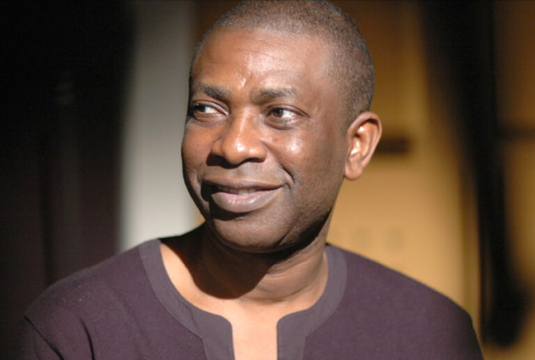 Youssou N'Dour (ph) commons.wikimedia.org