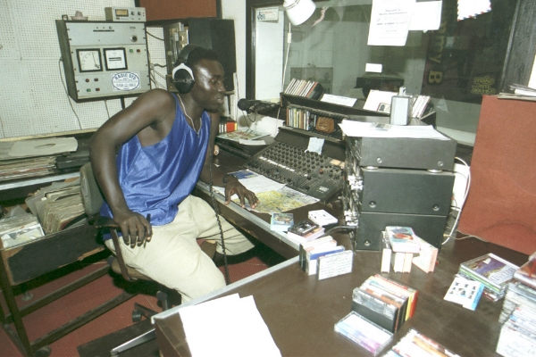 Photo: Radio Syd studio, 2000. Photo: Henryk Kotowski/commons.wikimedia.org