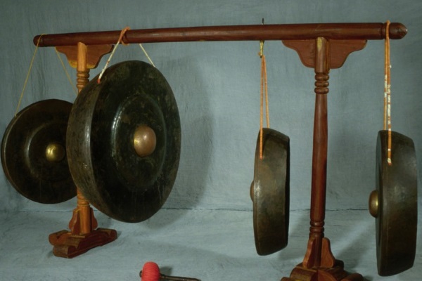 Grinnell College Musical Instrument Collection