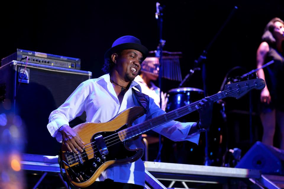Fanaiky, le musicien malgache participe au festival Madajazzcar, édition 2015. (ph) Pop Muse