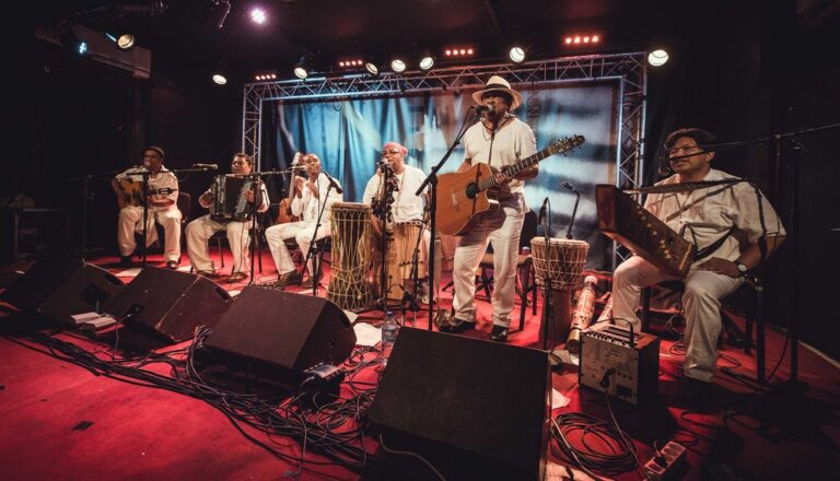Madagascar All Stars, lors d'un concert au New Morning (France). (ph) Blackdough
