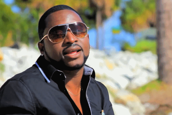 Olu Maintain