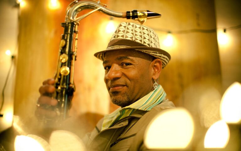 Kirk Whalum. Photo: www.about.me