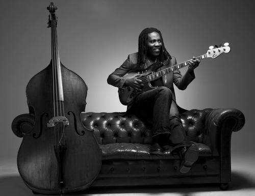 Richard Bona. photo by Ingrid C. Hertfelder