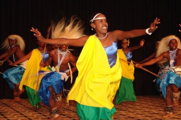 Rwandan Cultural Dancers. Photo: www.galleryhip.com