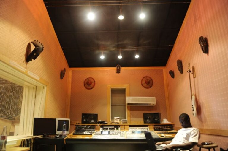 www.studiobogolan.com