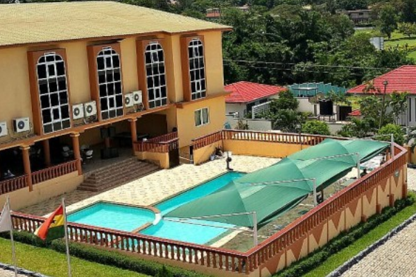 Yegoala Hotel