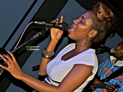 Kenyan artist Dela Maranga. Photo: www.kenyabuzz.com