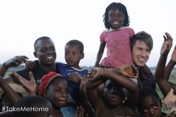 The musicians and kids involved in Project Relocation. Photo: celebrate.org