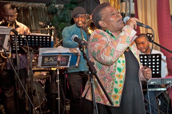Pinise Saul performing at the Vortex Jazz Club in London, one of the UK’s premier jazz venues. Photo: www.africanindy.com