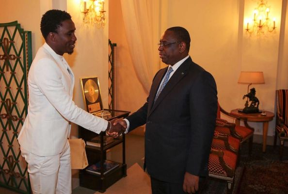 Wally Seck reçu au Palais par le président Macky Sall