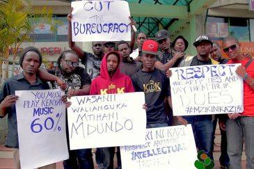 Kenya artists protesting. Photo: www.msupa.com