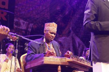 Culture Musical Club effectuer au 2015 Sauti za Busara. Photo par Link Reuben