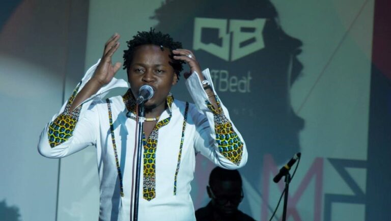 Kenyan artist Kwame Rigii. Photo by Sucre Pix