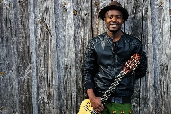 Kyekyeku has released his debut album online