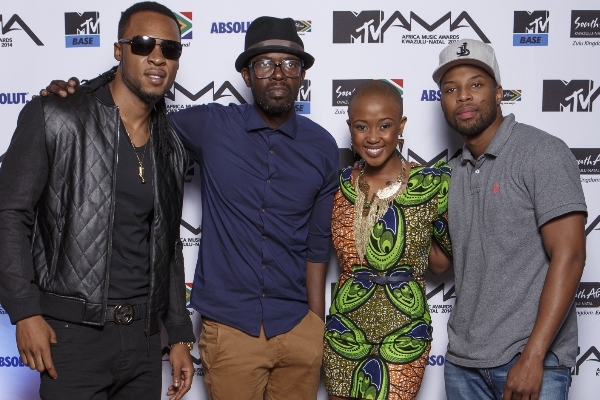 Flavour, Black Coffee, Nomuzi and Sizwe at the 2014 Mamas. Photo: www.verbalvixen.com