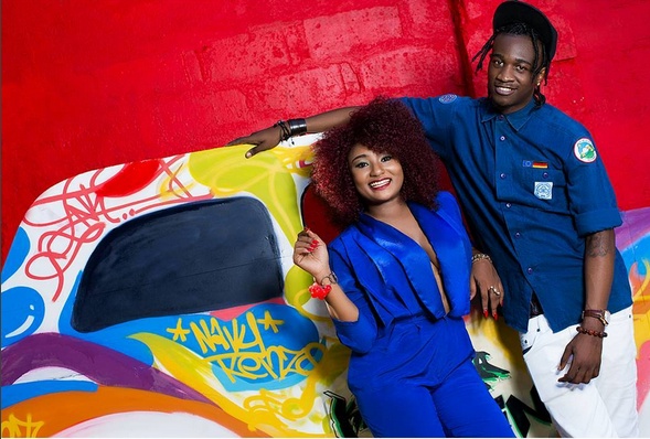 Tanzanian duo of Navy Kenzo. Photo: www.happylinetz.com