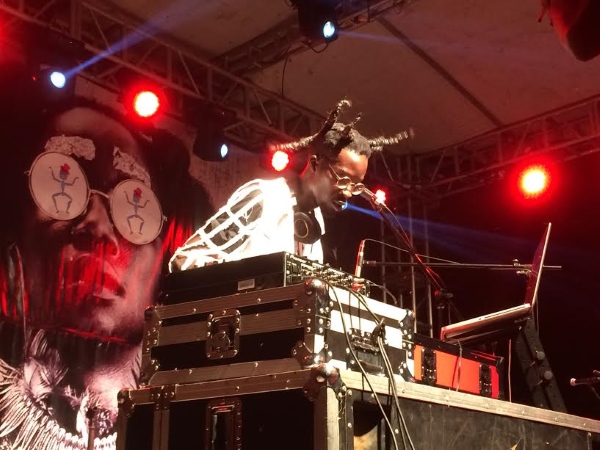 Ibaaku (Photo) Julie Poncelet