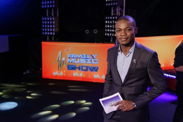(Photo) : Jean-Michel Onnin, présentateur de « Family Music Show » sur A+