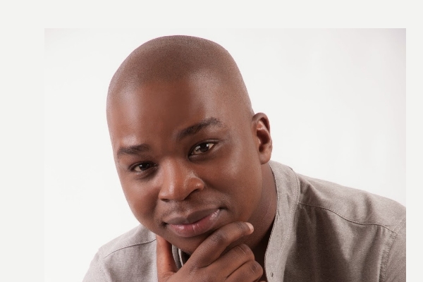 Dr Tumi