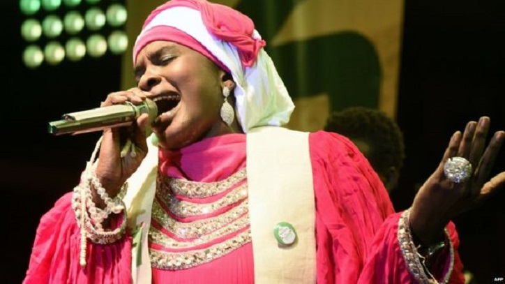 Aïda Faye, chanteuse religieuse
